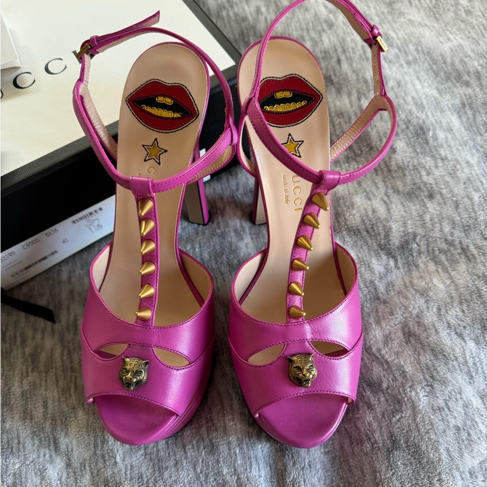 Gucci Pink high heels